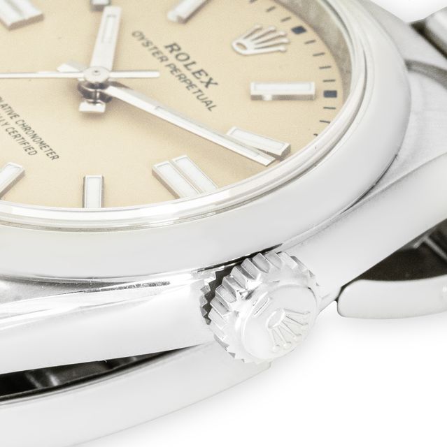 Rolex Oyster Perpetual 41 134300 Image 2